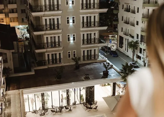 Blutique & Balconies Appartamento