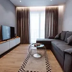 Blutique & Balconies Golem (Tirana)