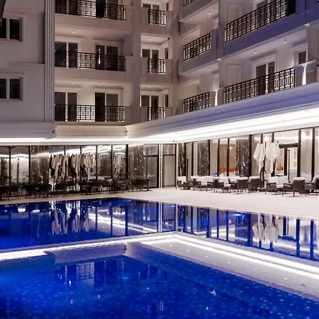 Apartment Blutique & Balconies Golem (Tirana)